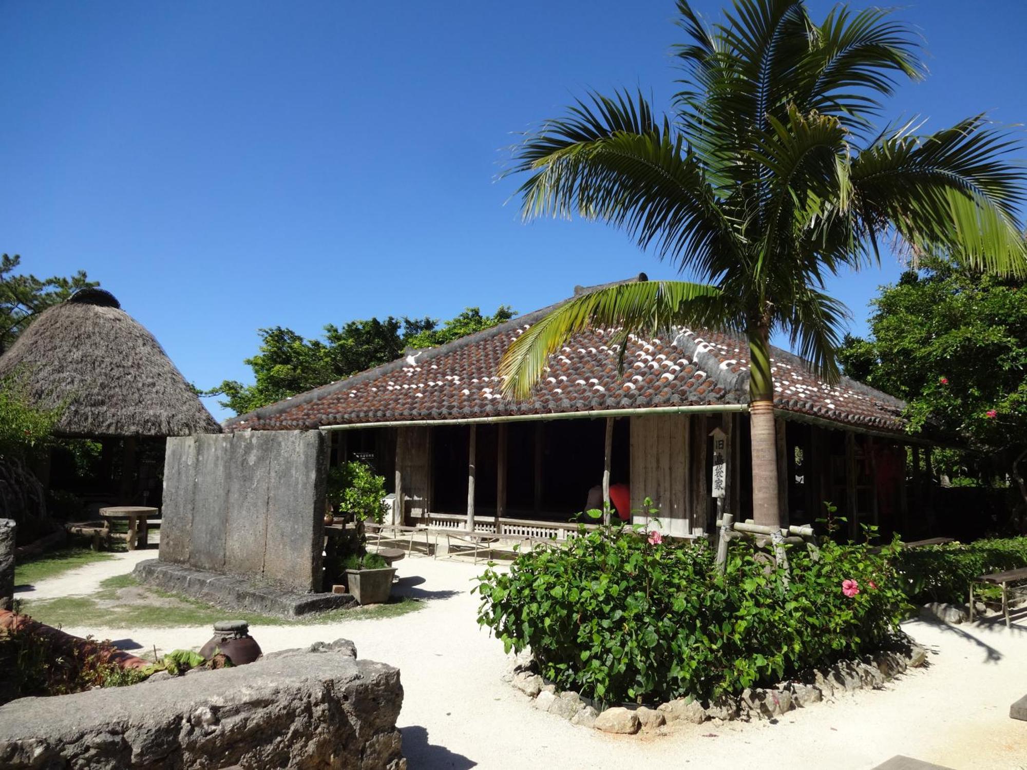 Adan Resort 灯 - Lamp - Motobu Kültér fotó